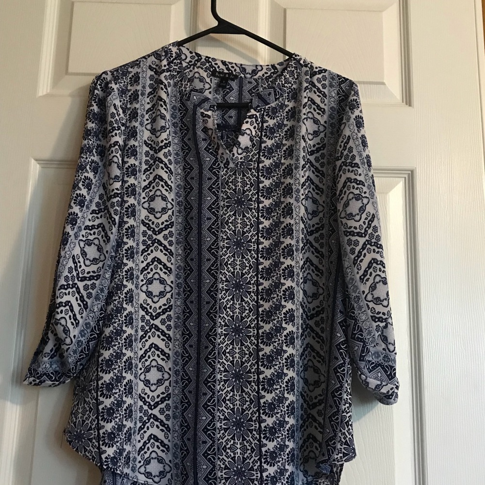 Women’s blouse